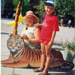 ВмС бабушкой Галей в Крыму. 1994 год